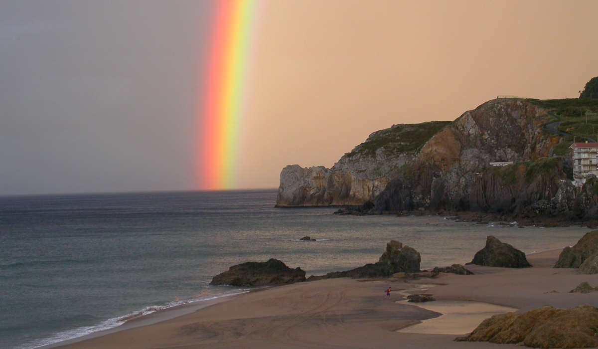 Meditación para la energía femenina, desarrollo personal femenino y yoga online en Bizkaia, País Vasco norte.