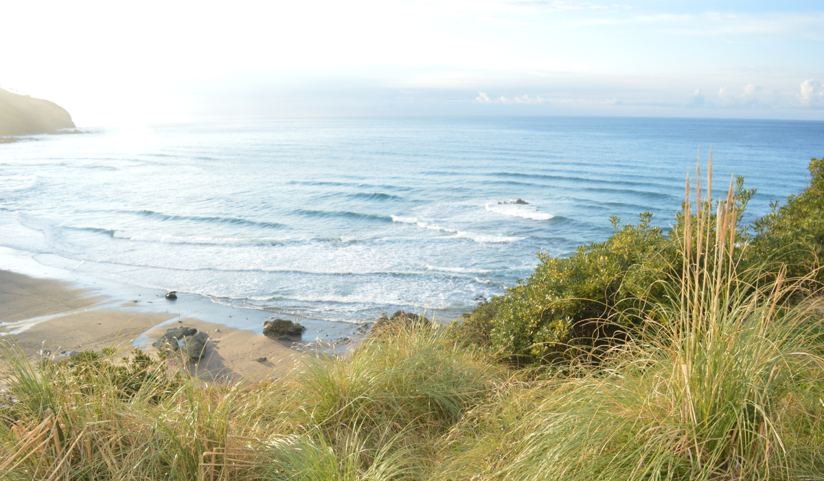 Meditación para la energía femenina, desarrollo personal femenino y yoga online en Bizkaia, País Vasco norte.